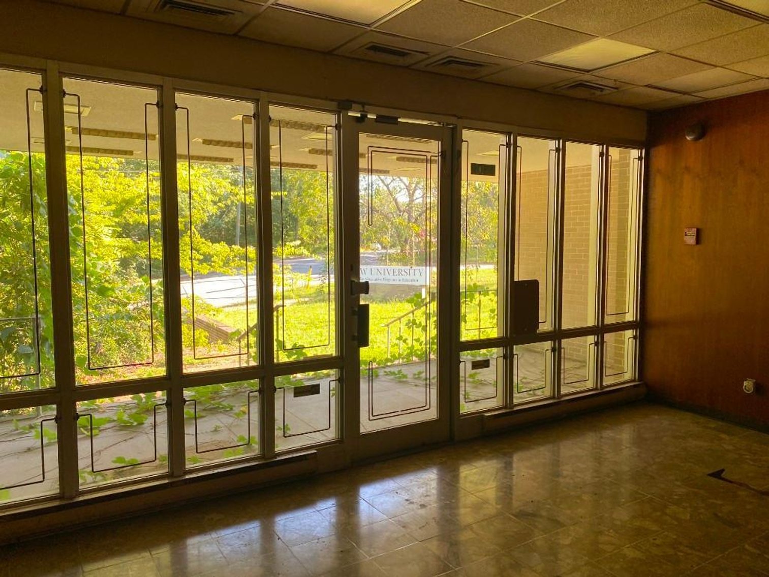 Image for Real Estate Auction - Industrial Office Building in High Point, NC