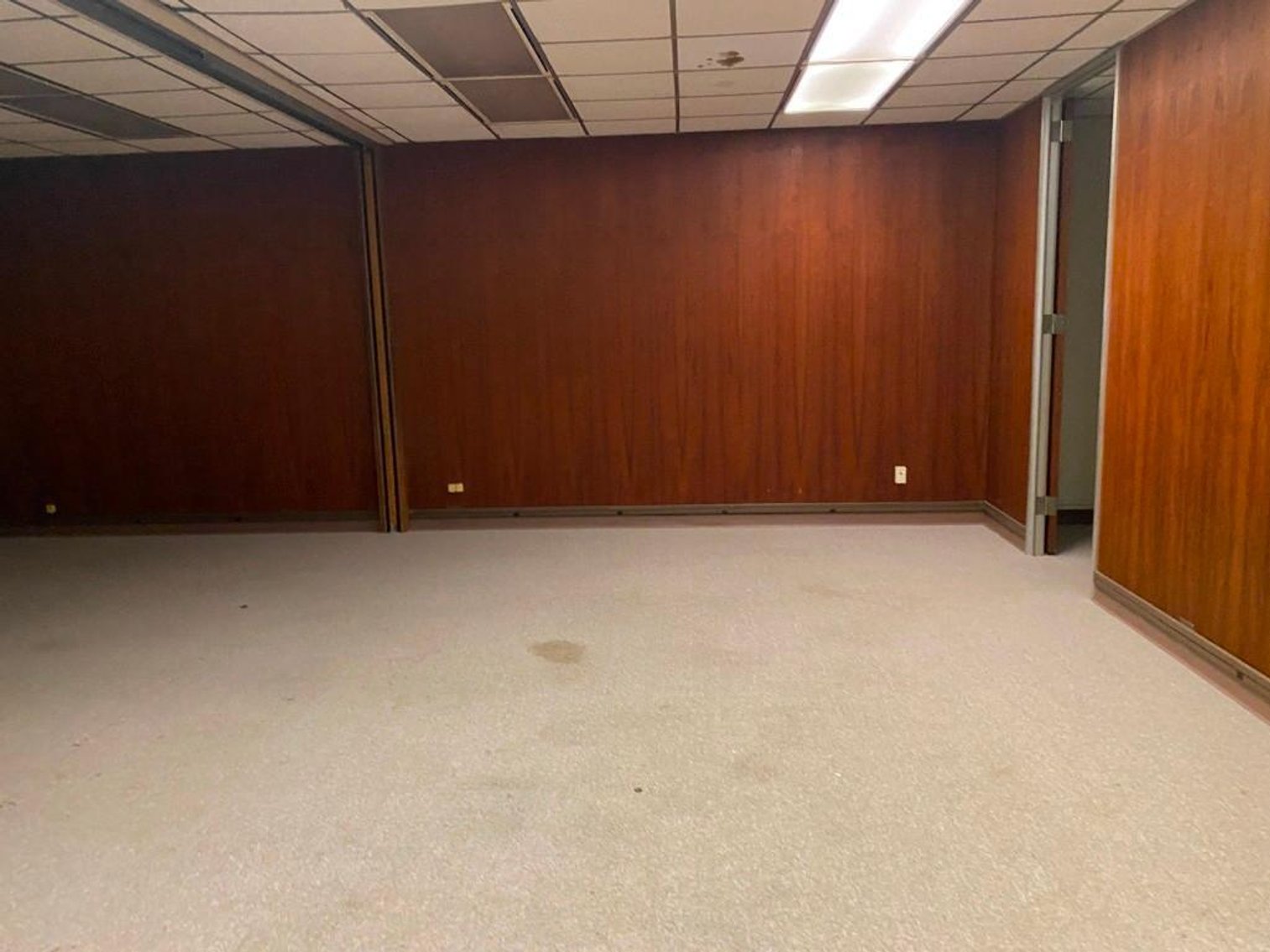 Image for Real Estate Auction - Industrial Office Building in High Point, NC