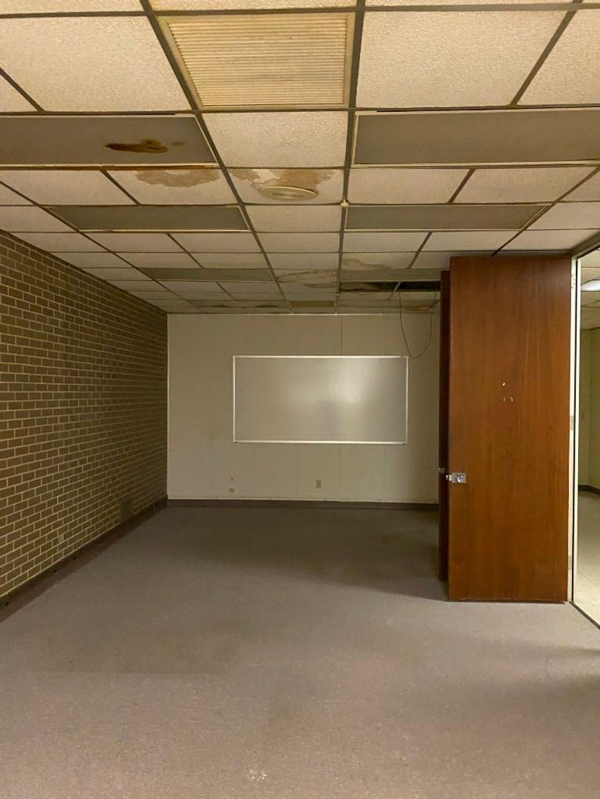 Image for Real Estate Auction - Industrial Office Building in High Point, NC