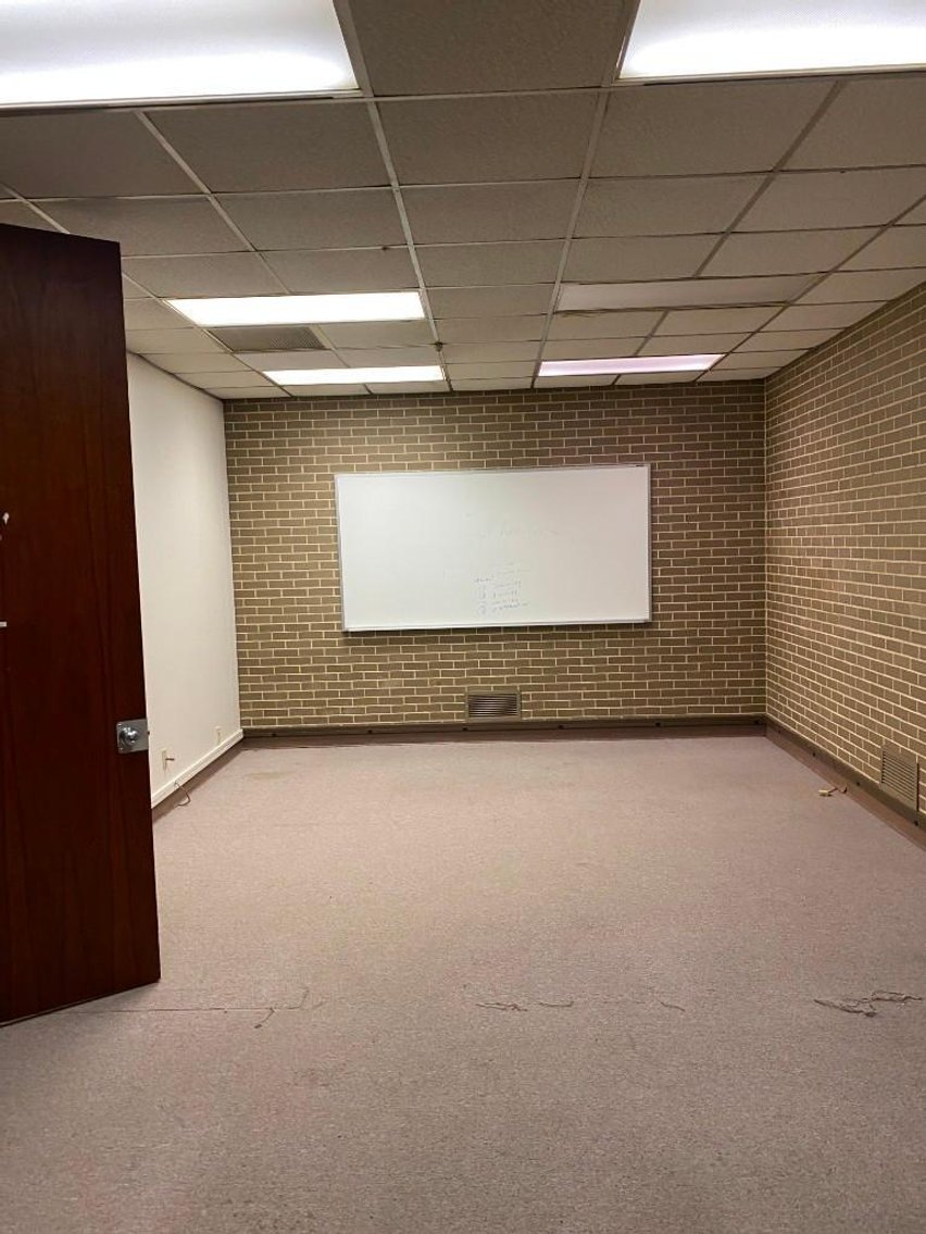 Image for Real Estate Auction - Industrial Office Building in High Point, NC