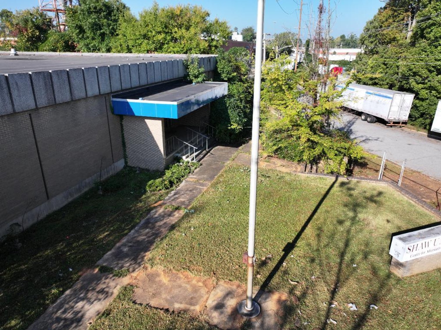 Image for Real Estate Auction - Industrial Office Building in High Point, NC