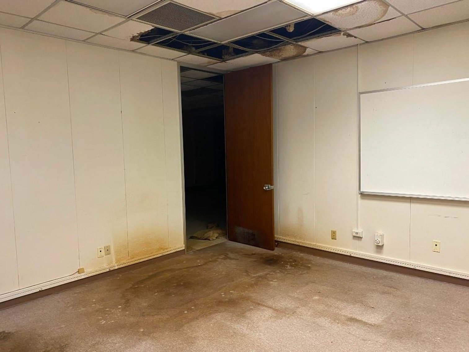 Image for Real Estate Auction - Industrial Office Building in High Point, NC