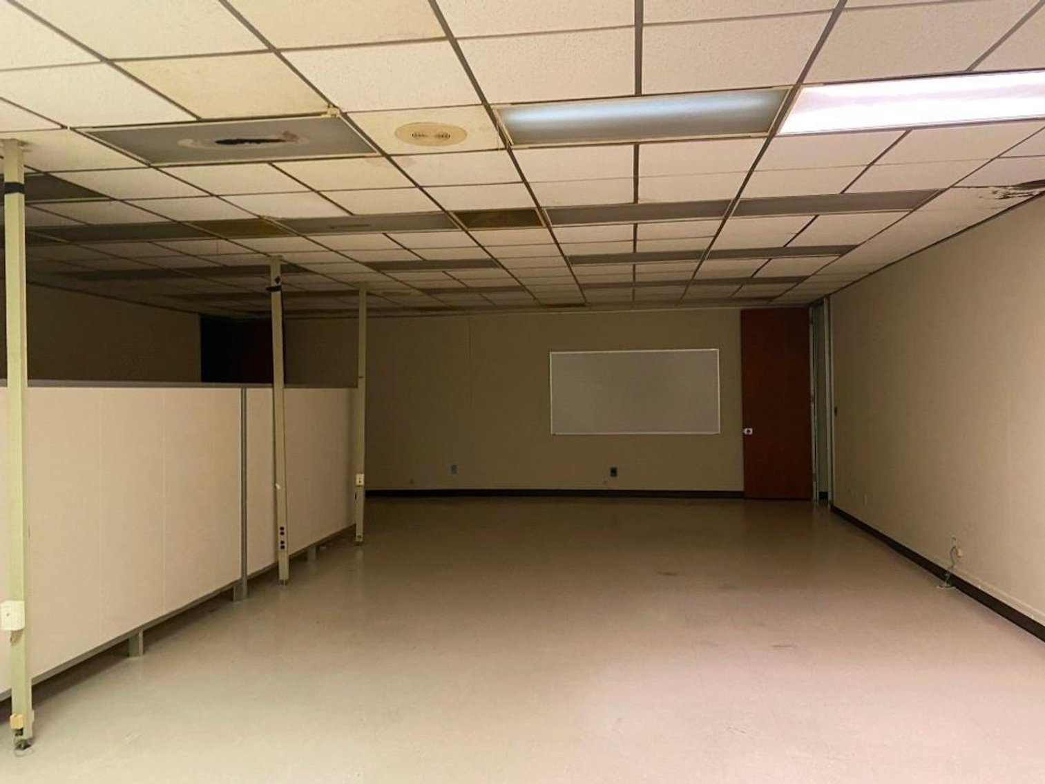 Image for Real Estate Auction - Industrial Office Building in High Point, NC