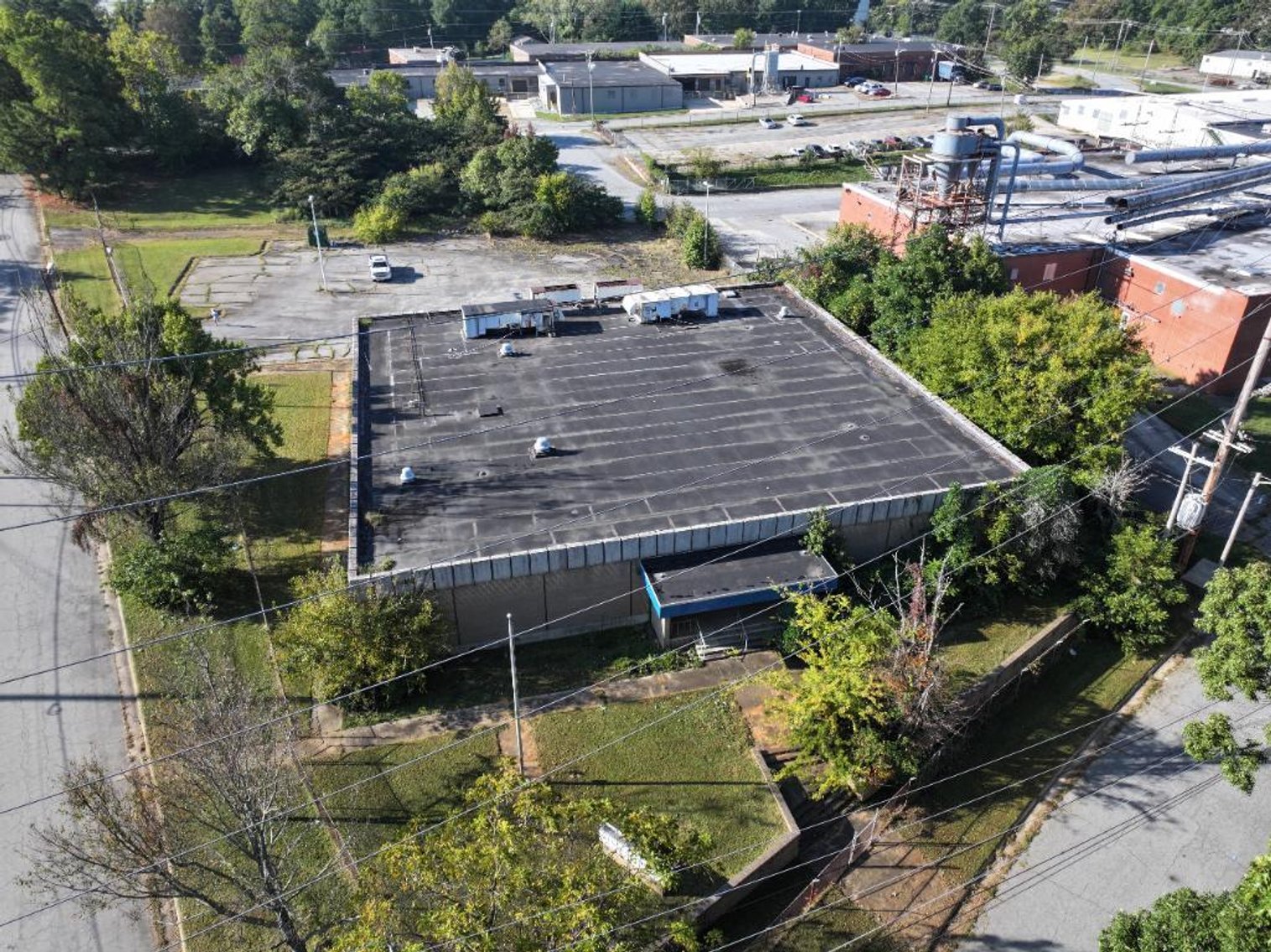 Image for Real Estate Auction - Industrial Office Building in High Point, NC