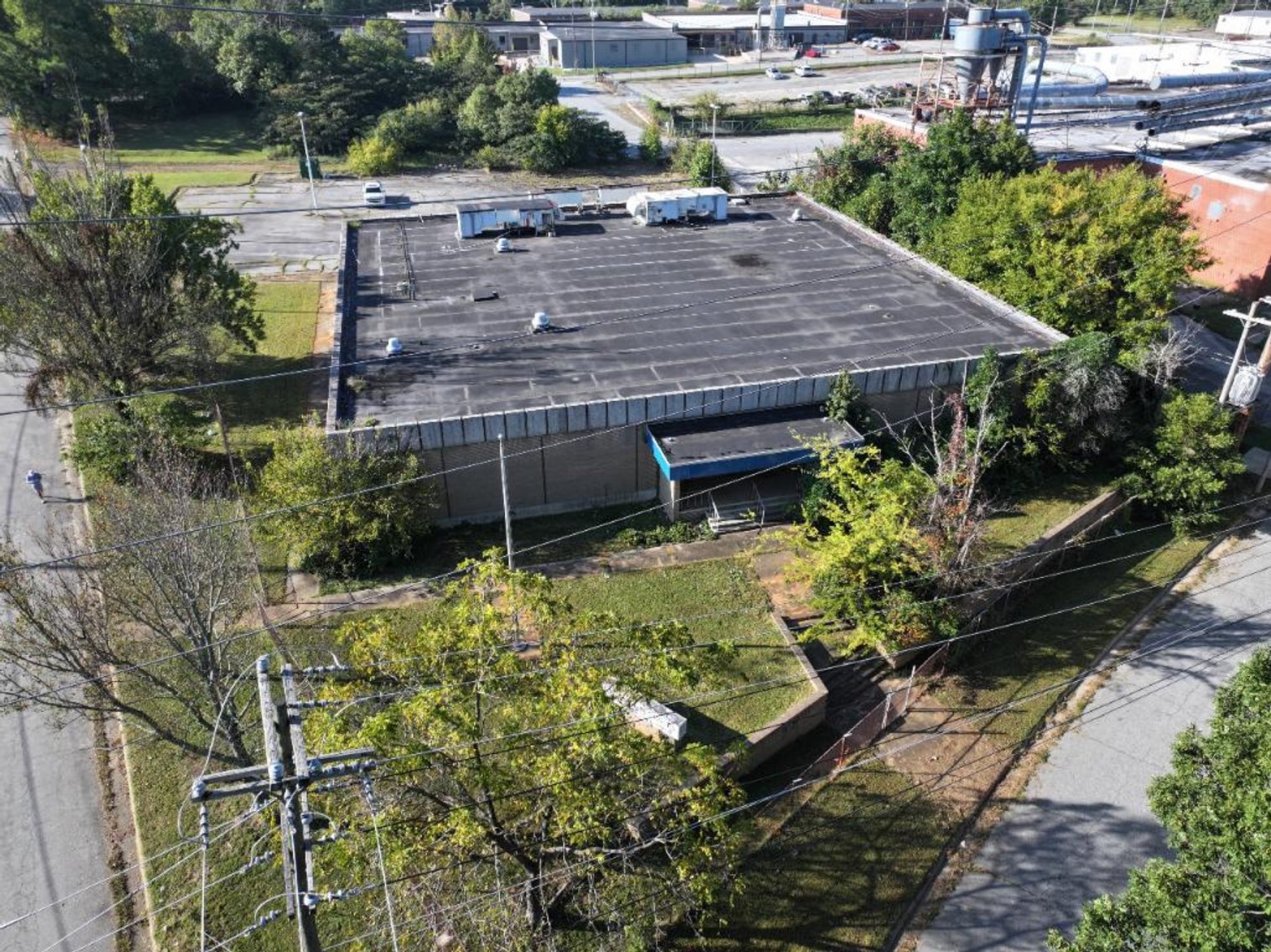 Image for Real Estate Auction - Industrial Office Building in High Point, NC