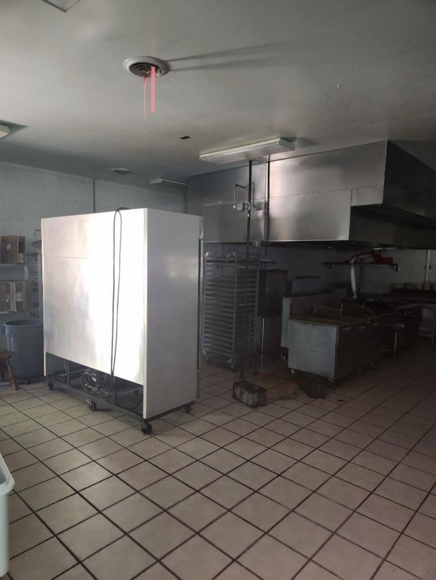 Image for Real Estate of Former Cook's Barbeque