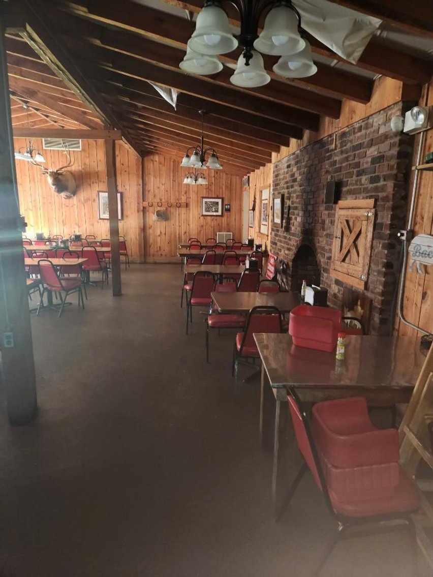 Image for Real Estate of Former Cook's Barbeque