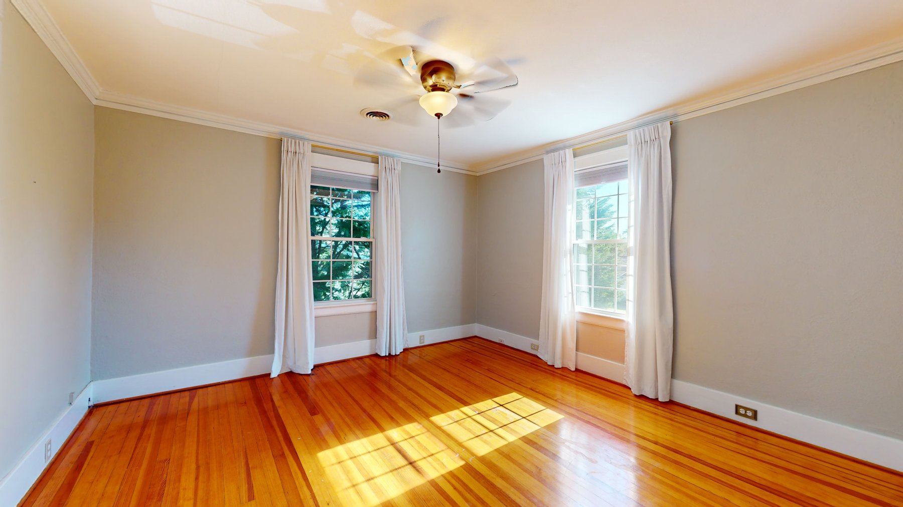 Image for Estate of Susan Alford Allen - Remodeled 5-Bedroom Home Near Downtown Mount Airy