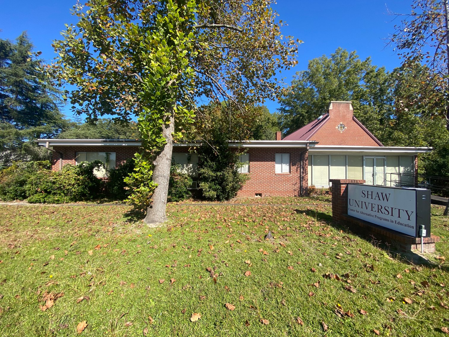 Image for Real Estate Auction: Commercial & Institutional Properties in Greenville & Fayetteville, NC