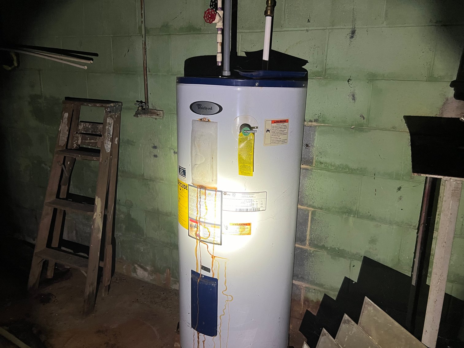 Image for Estate of The Late Jimmy Ray Newman: Ranch-Style Home with 0.7± Acre & Outbuildings