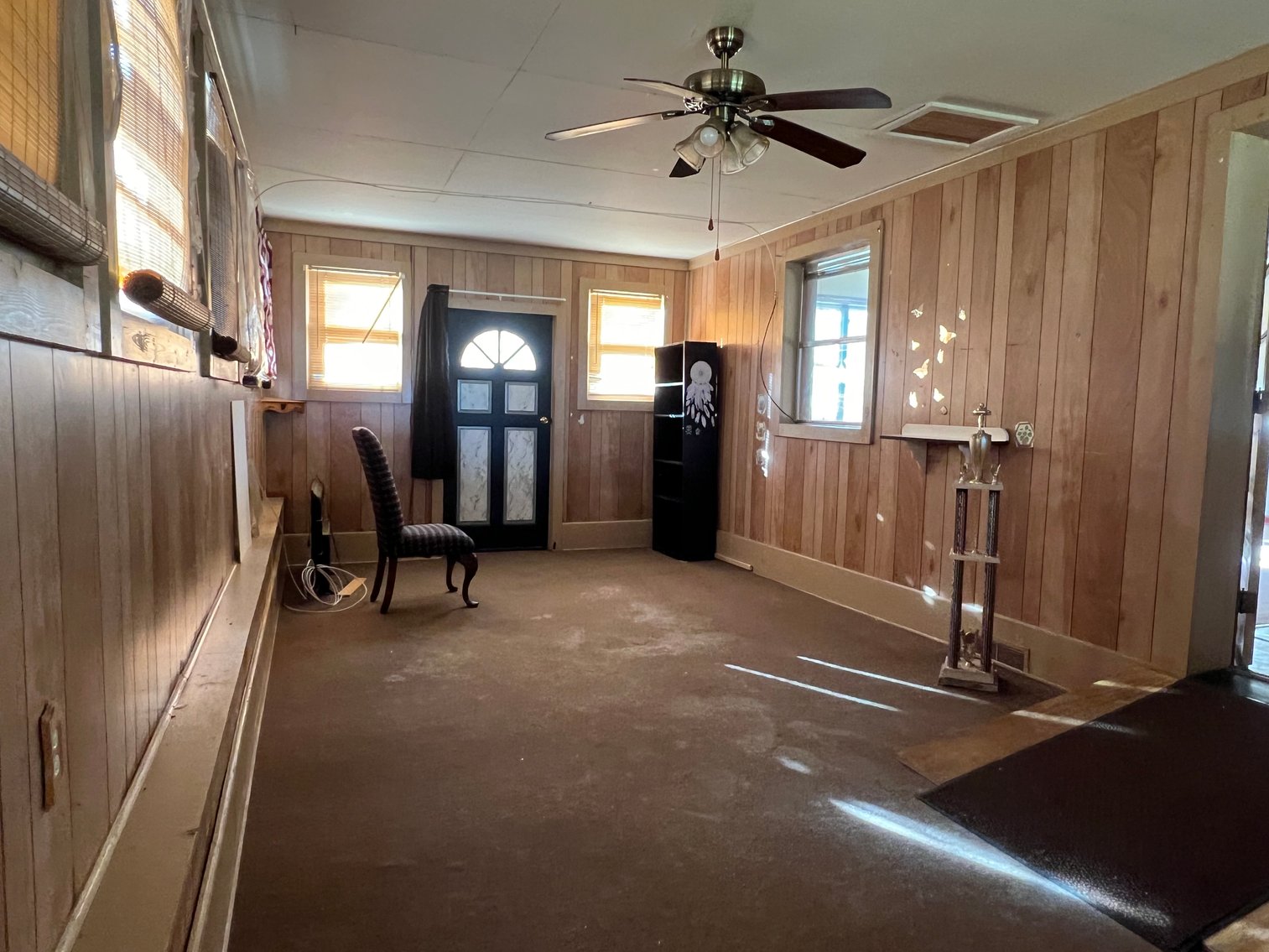 Image for Estate of The Late Jimmy Ray Newman: Ranch-Style Home with 0.7± Acre & Outbuildings