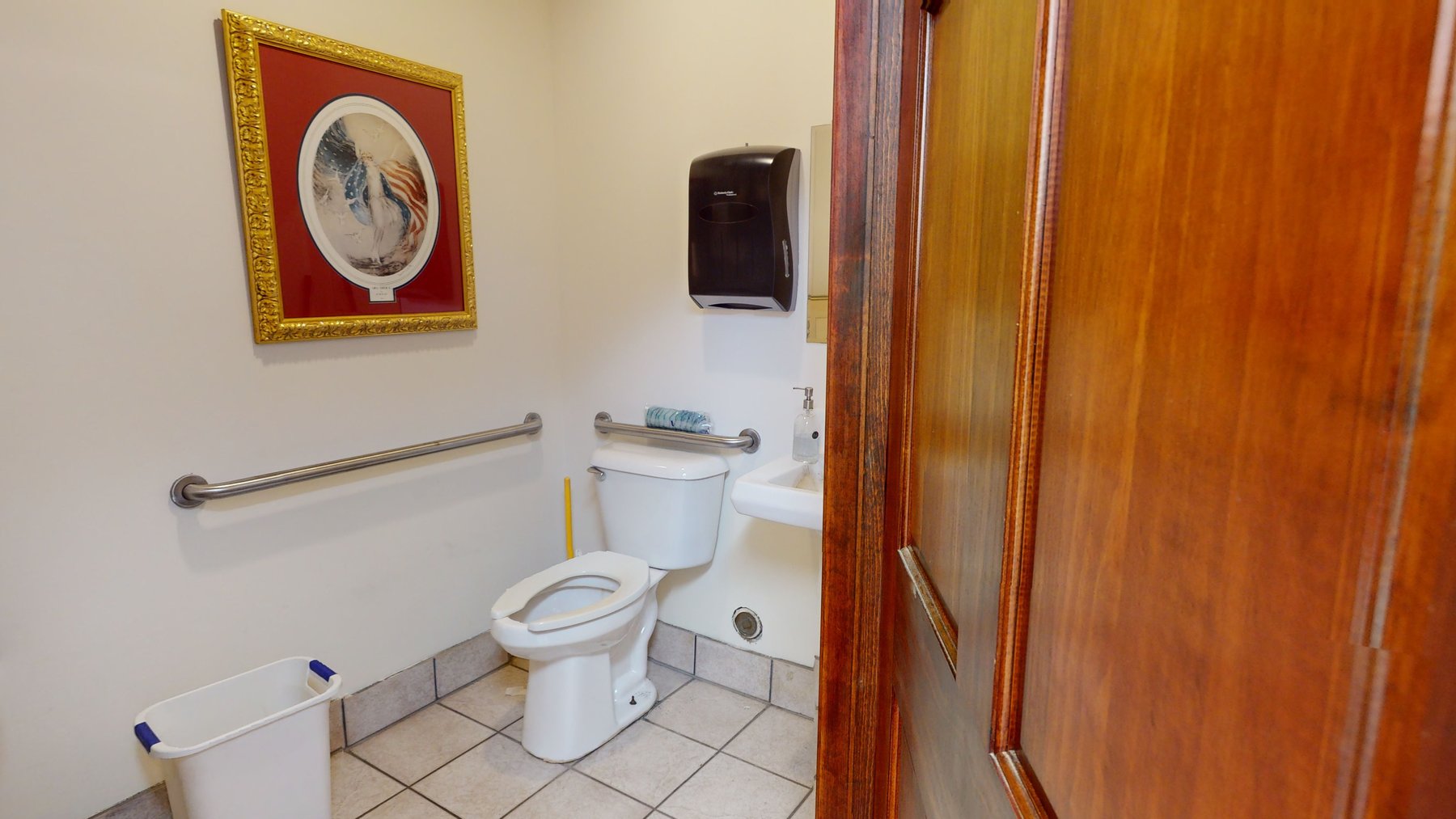 Image for Commercial Office Space For Sale in Mount Airy - 502 W Lebanon Street