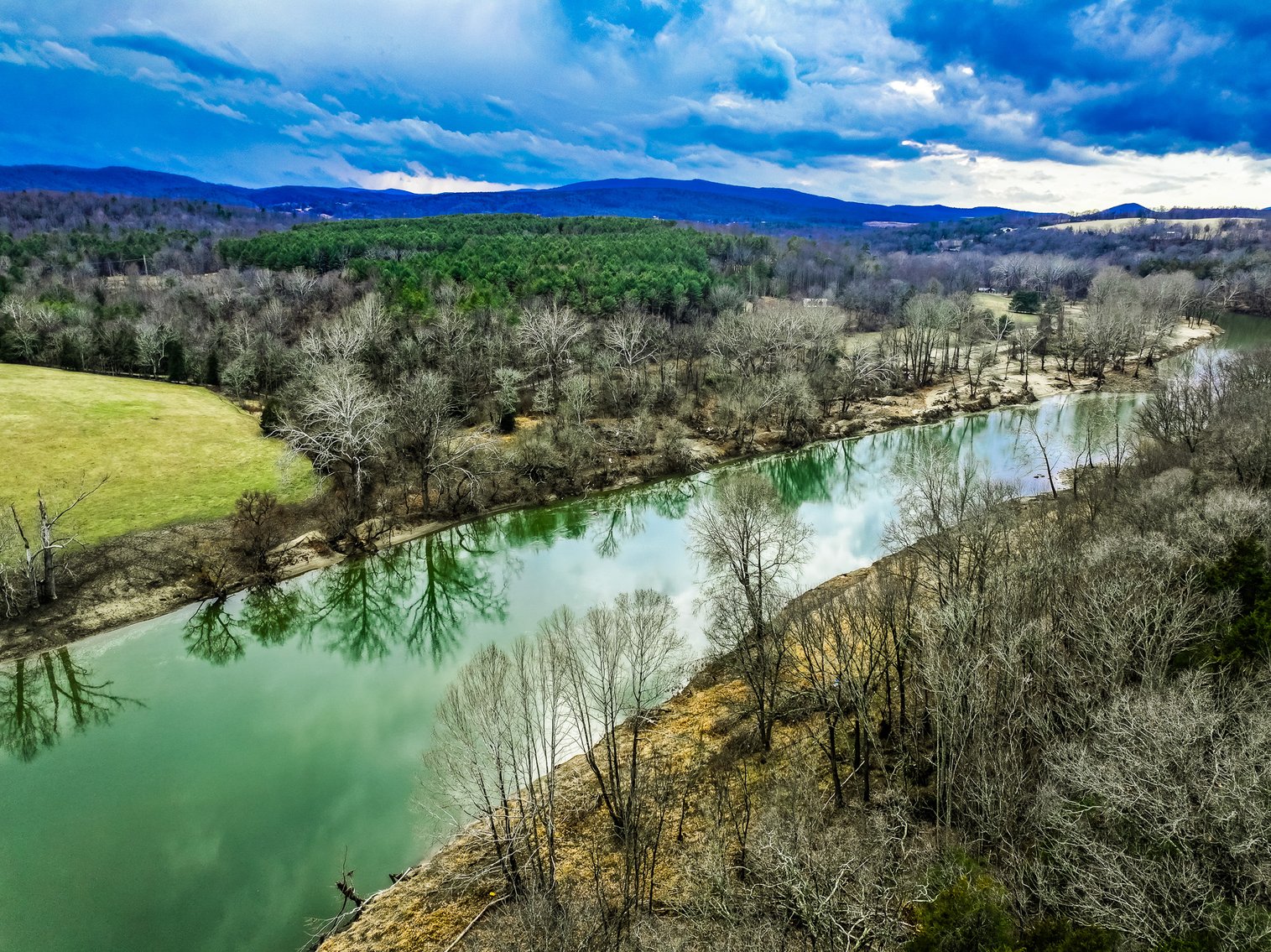 Image for New River Retreat Auction