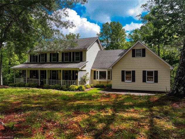Home For Sale in Pilot Mountain - 211 Service Road