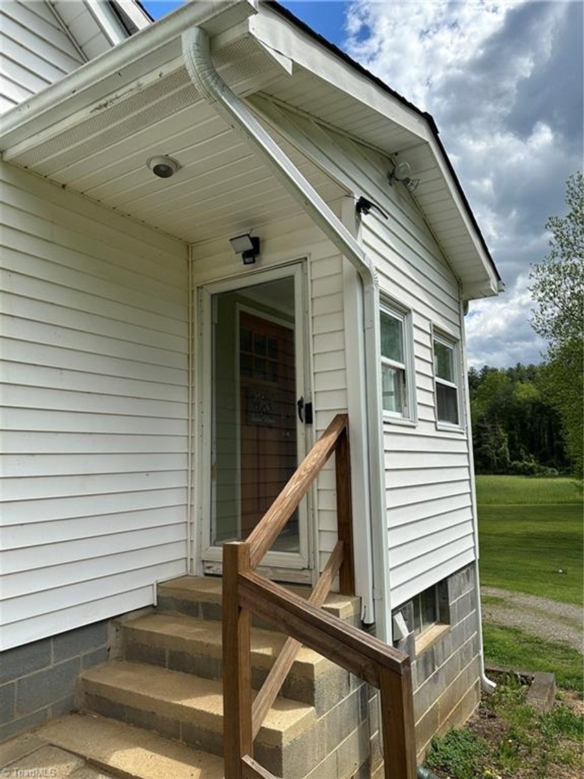 Image for Home For Sale in Mount Airy - 813 Blevins Store Road