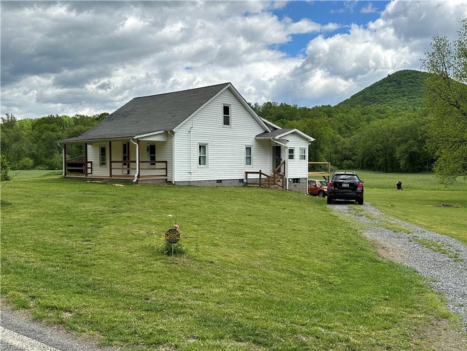 Image for Home For Sale in Mount Airy - 813 Blevins Store Road