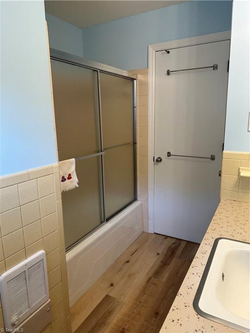 Image for Ardmore Park Home Near Baptist Hospital - 2400 Queen Street