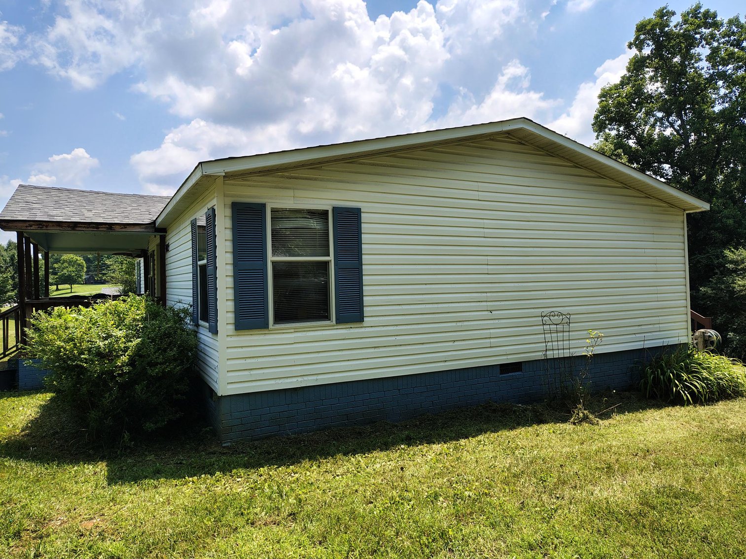 Image for Bankruptcy Liquidation by Daniel C. Bruton, Bankruptcy Trustee, Case #25-50103 - Double Wide Home in Tobaccoville