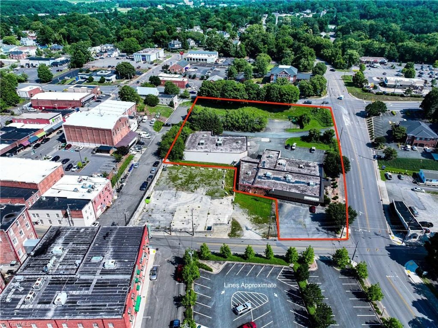 Image for Commercial Building For Sale in Mount Airy - 319 N Renfro Street