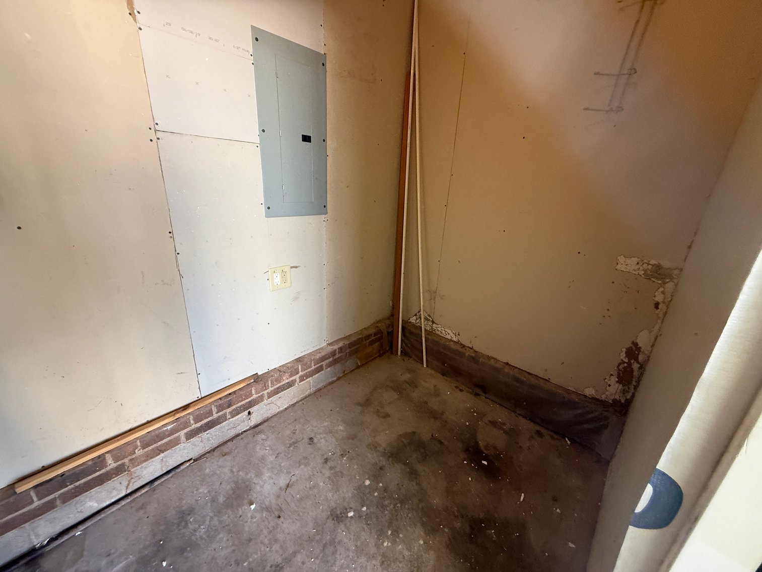 Image for US Marshals Service Auction - 3 Bedroom Winston-Salem Home on Corner Lot