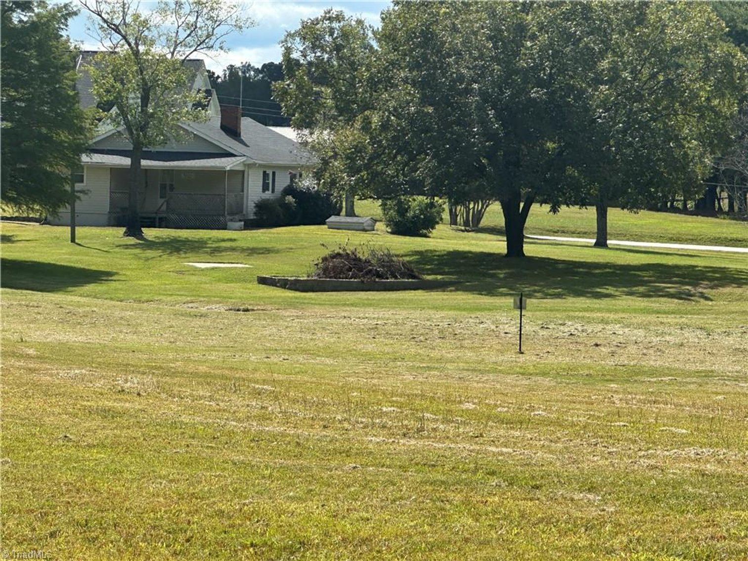 Image for Home For Sale in Oakridge - 8410 Linville Road