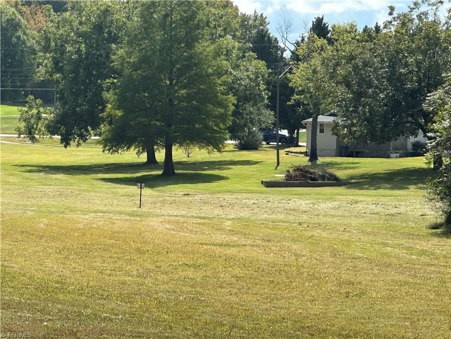 Image for Home For Sale in Oakridge - 8410 Linville Road