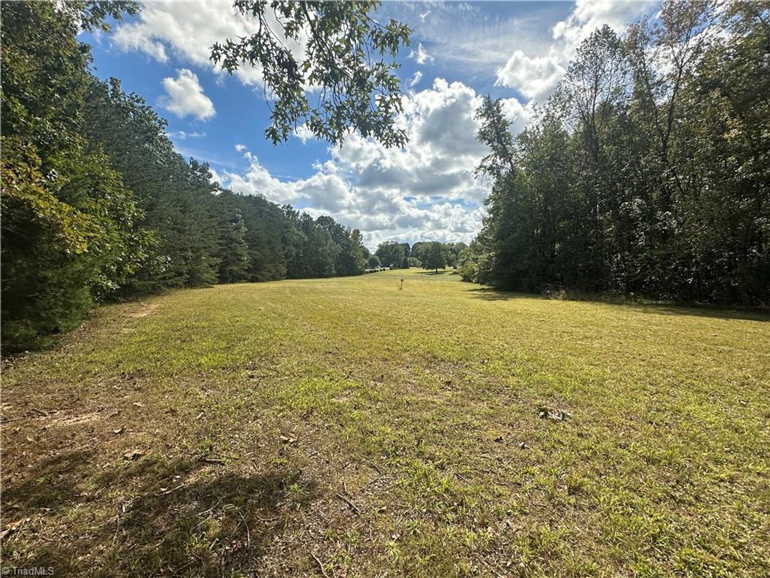 Image for Home For Sale in Oakridge - 8410 Linville Road