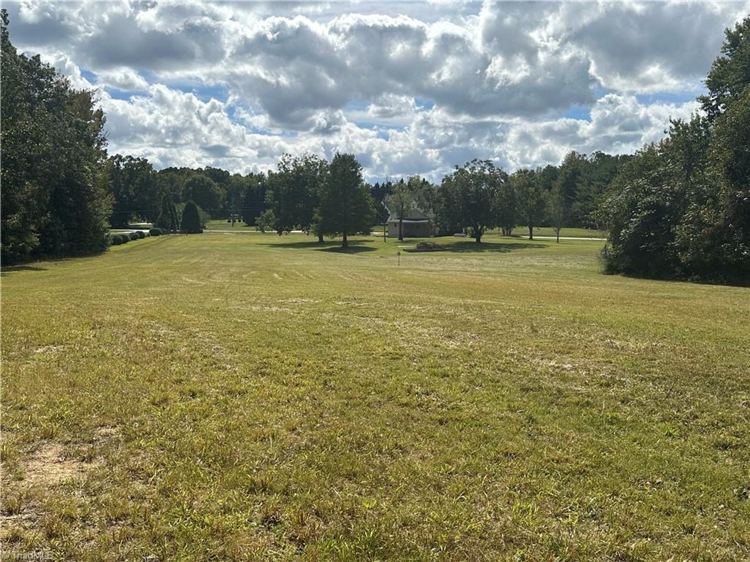 Image for Home For Sale in Oakridge - 8410 Linville Road