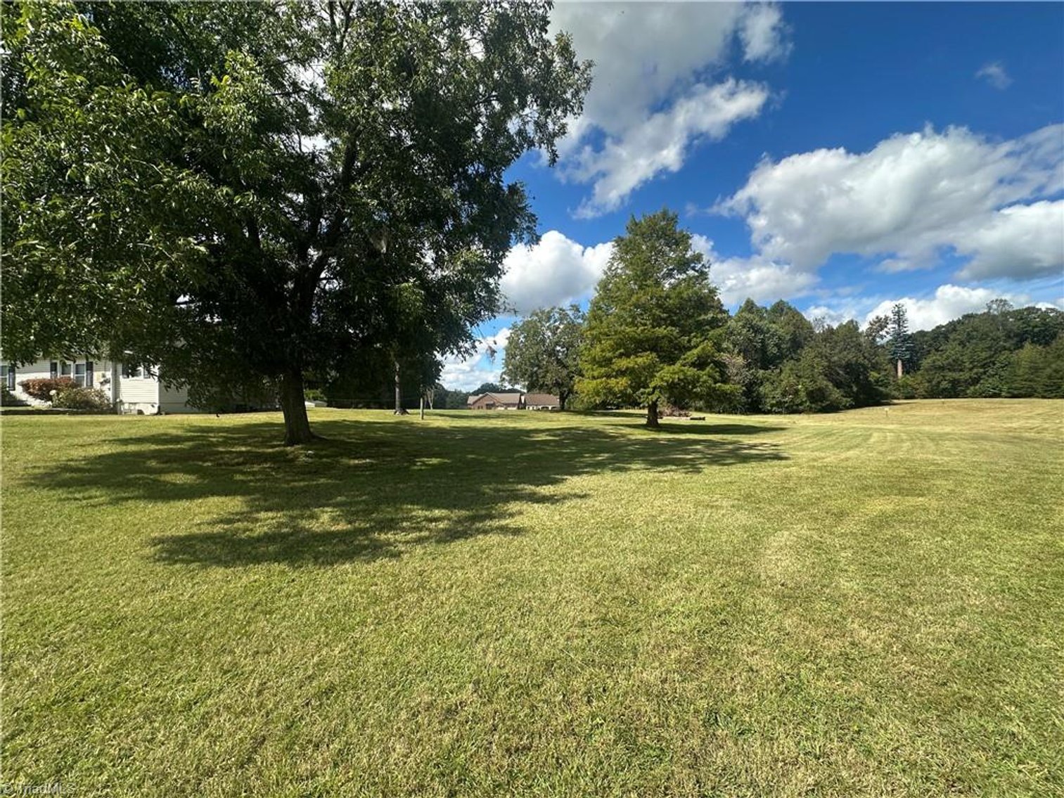 Image for Home For Sale in Oakridge - 8410 Linville Road