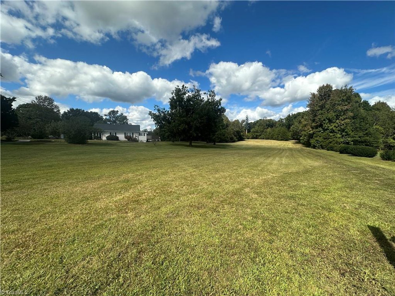 Image for Home For Sale in Oakridge - 8410 Linville Road