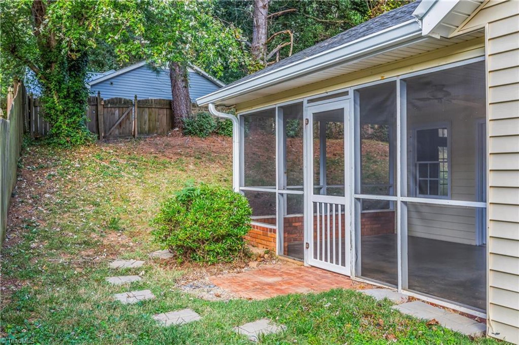 Image for Home For Sale in Winston Salem - 1056 Gales Avenue