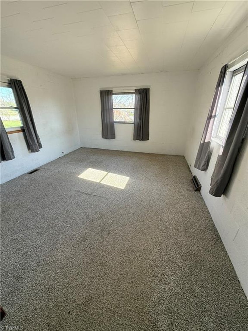 Image for Home For Sale in Mount Airy - 722 Maiden Lane