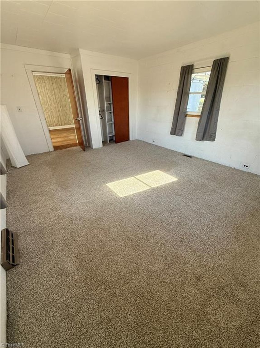 Image for Home For Sale in Mount Airy - 722 Maiden Lane