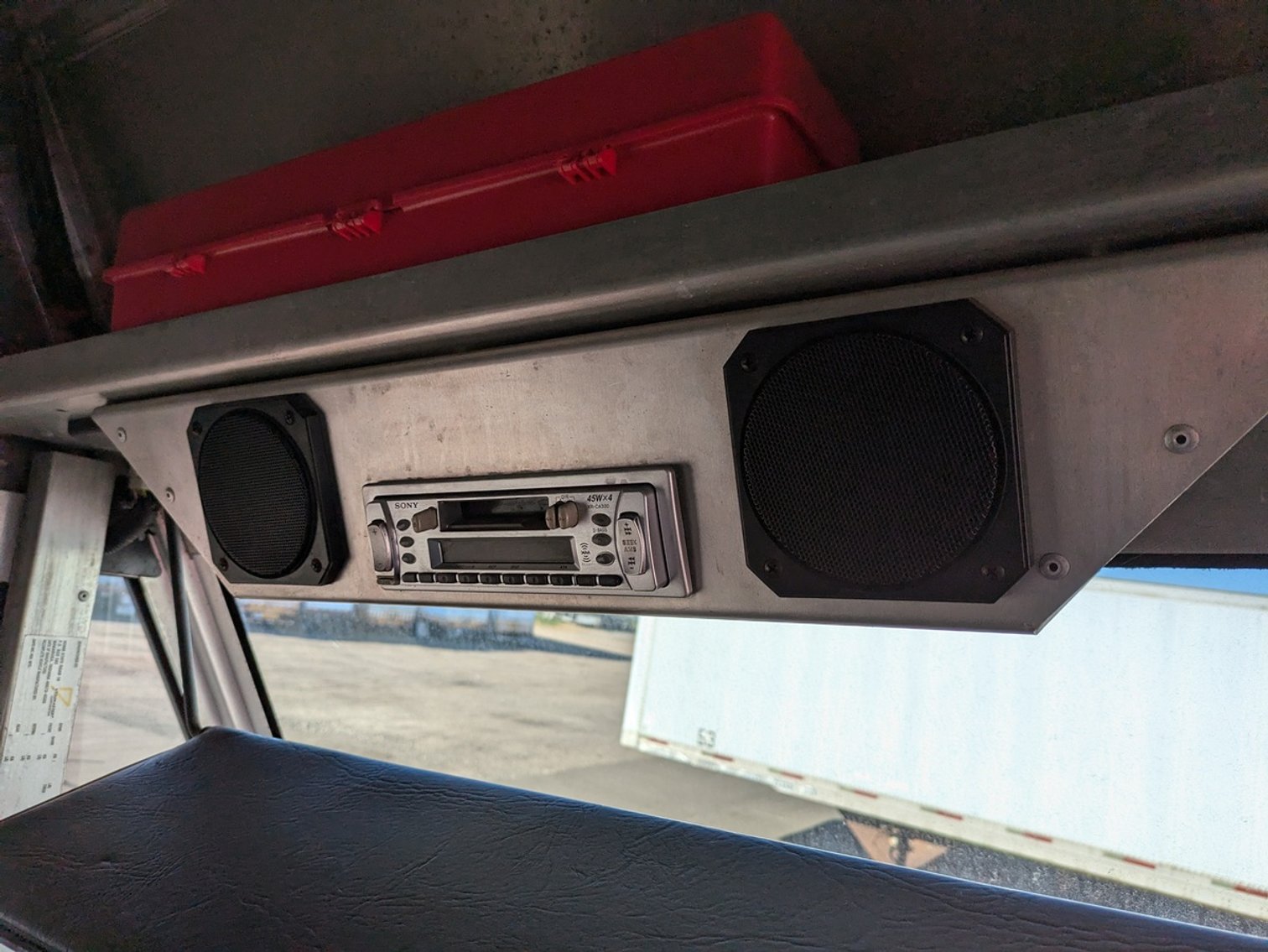 Image for 2003 Utilimaster Food Truck