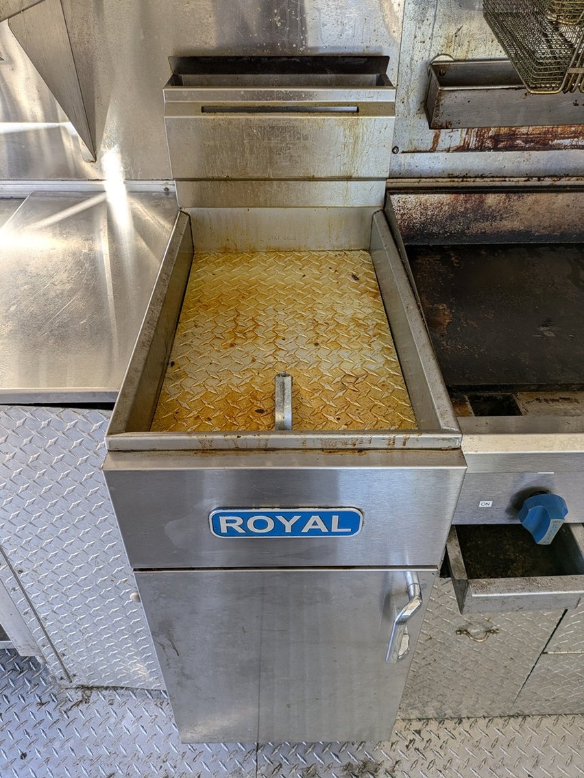 Image for 2003 Utilimaster Food Truck