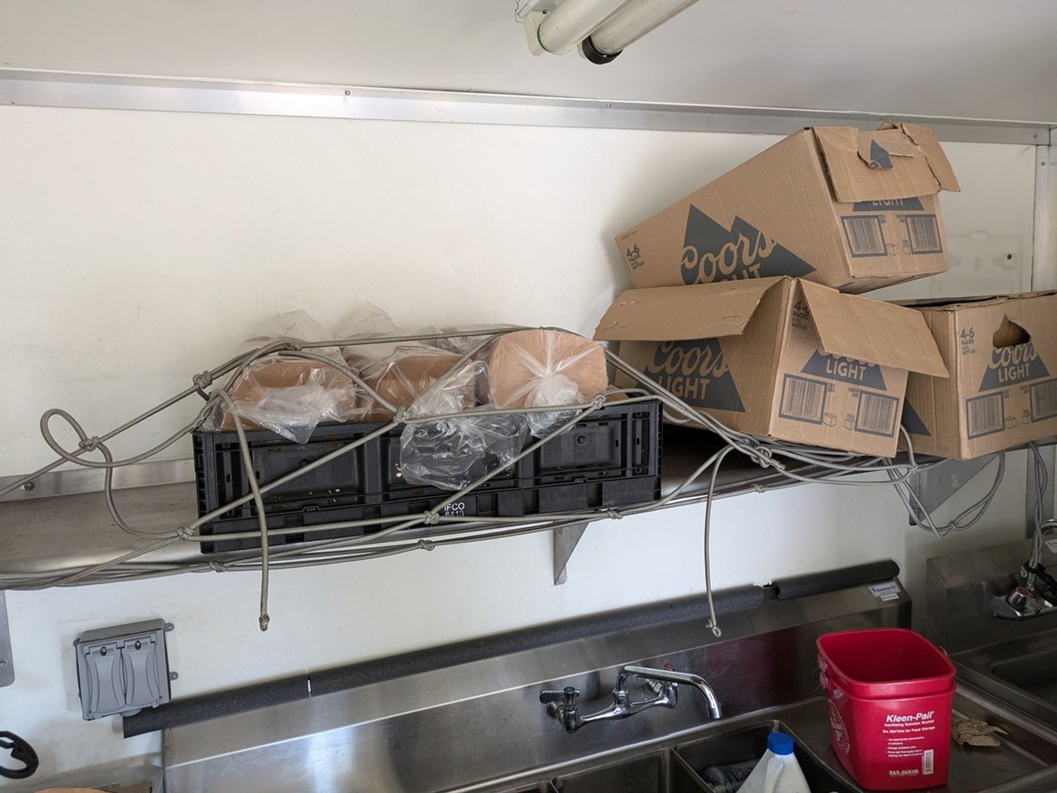 Image for 2003 Utilimaster Food Truck