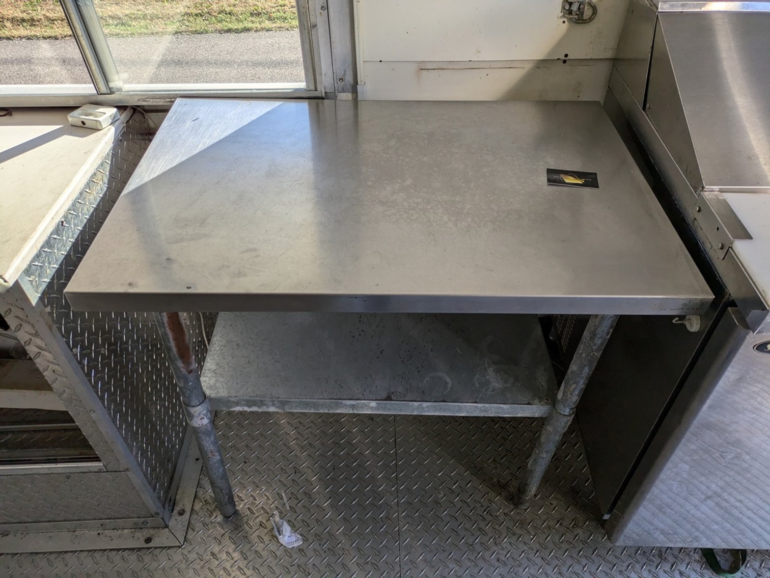 Image for 2003 Utilimaster Food Truck