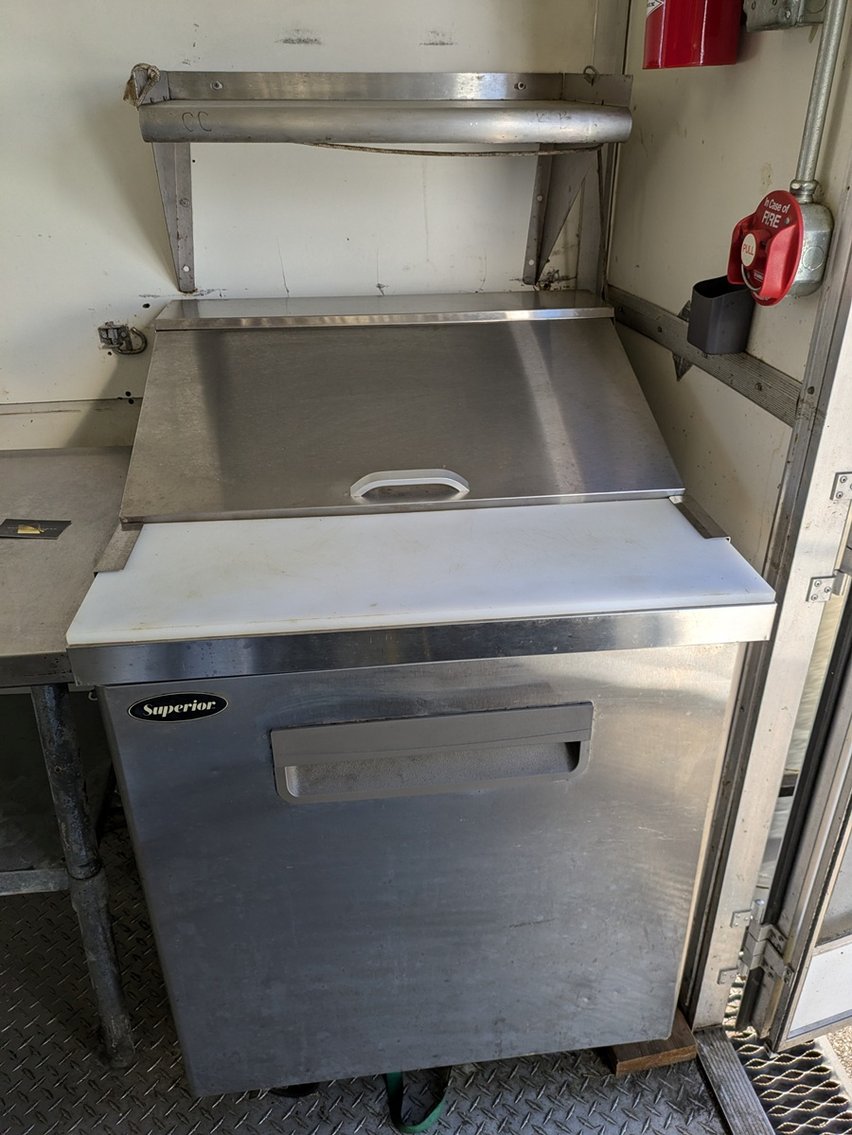 Image for 2003 Utilimaster Food Truck