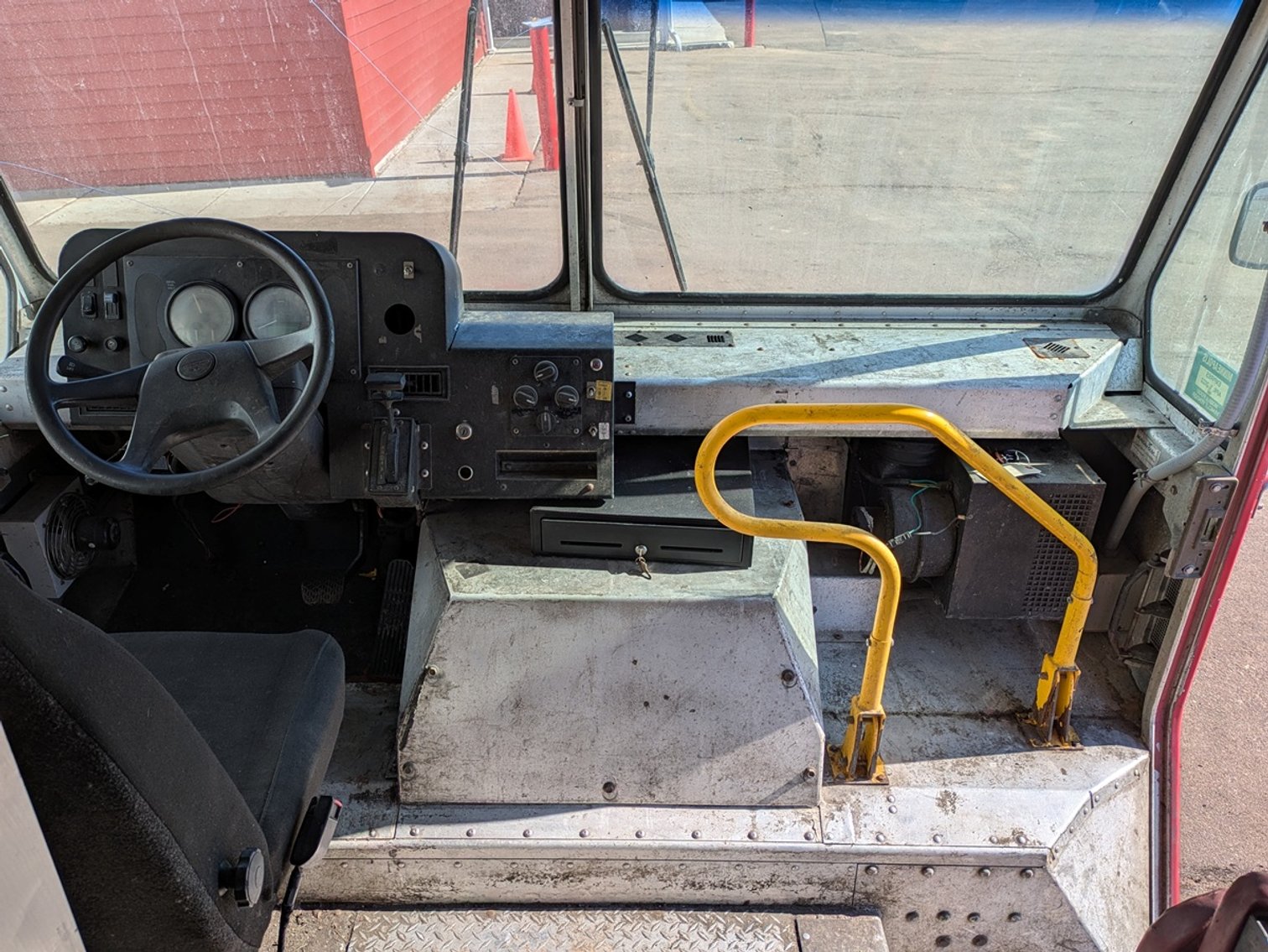 Image for 2004 Freightliner Food Truck