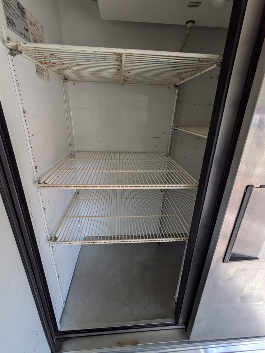 Image for 2004 Freightliner Food Truck