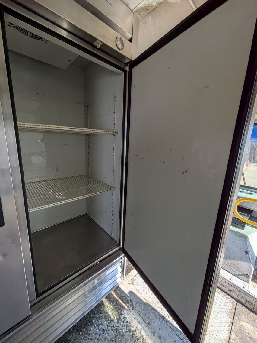 Image for 2004 Freightliner Food Truck