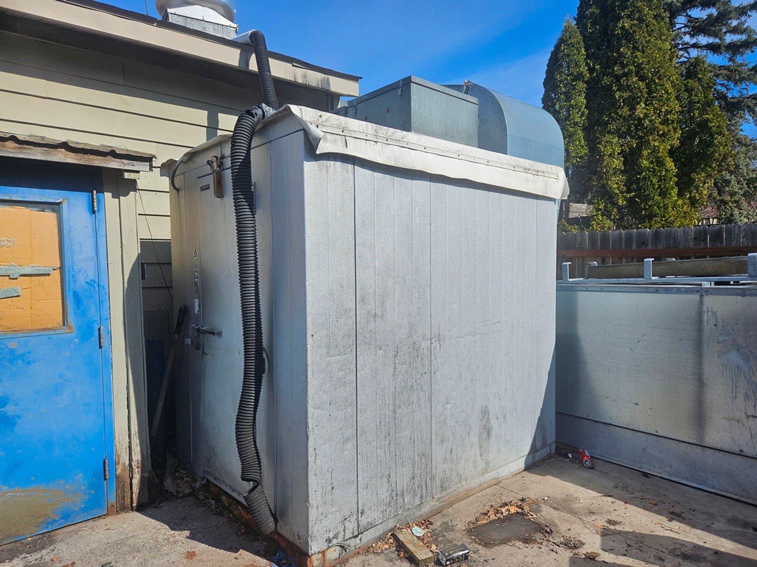 Image for Mavericks Bar & Grill Equipment and Furnishings