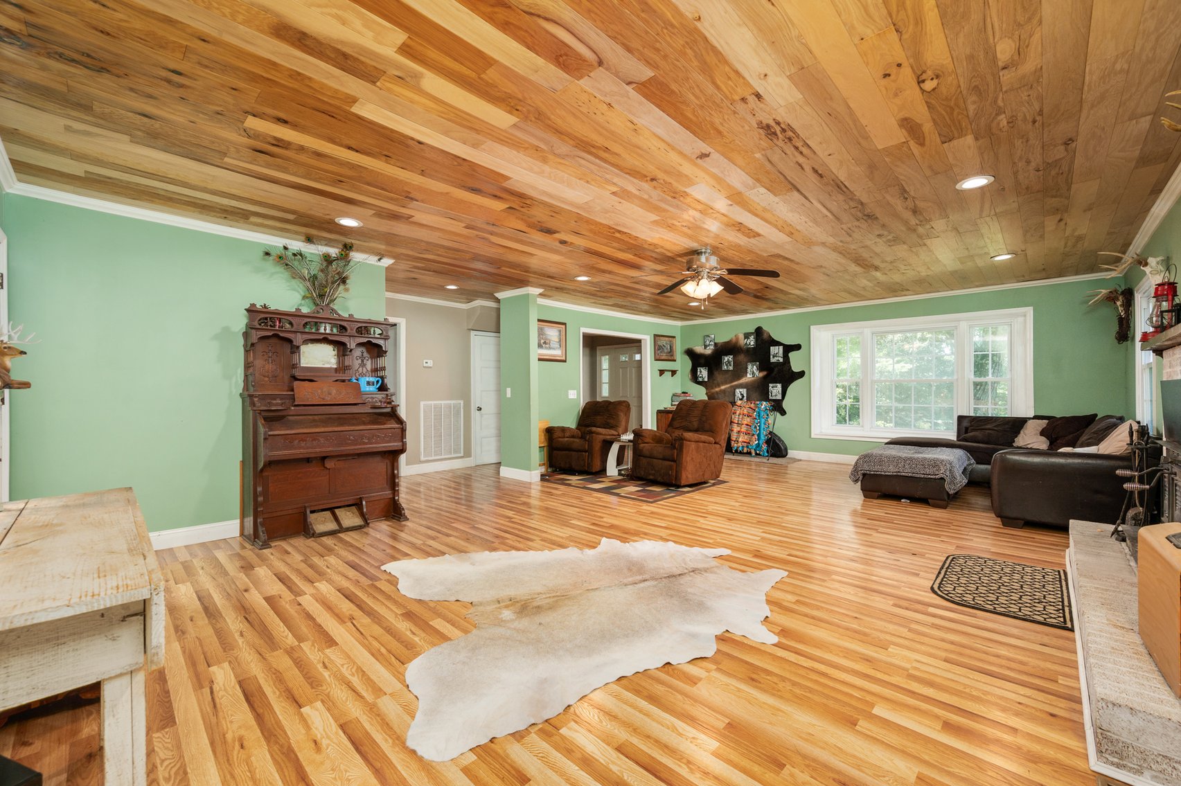 Image for 328 Knox Ridge, Woodbury