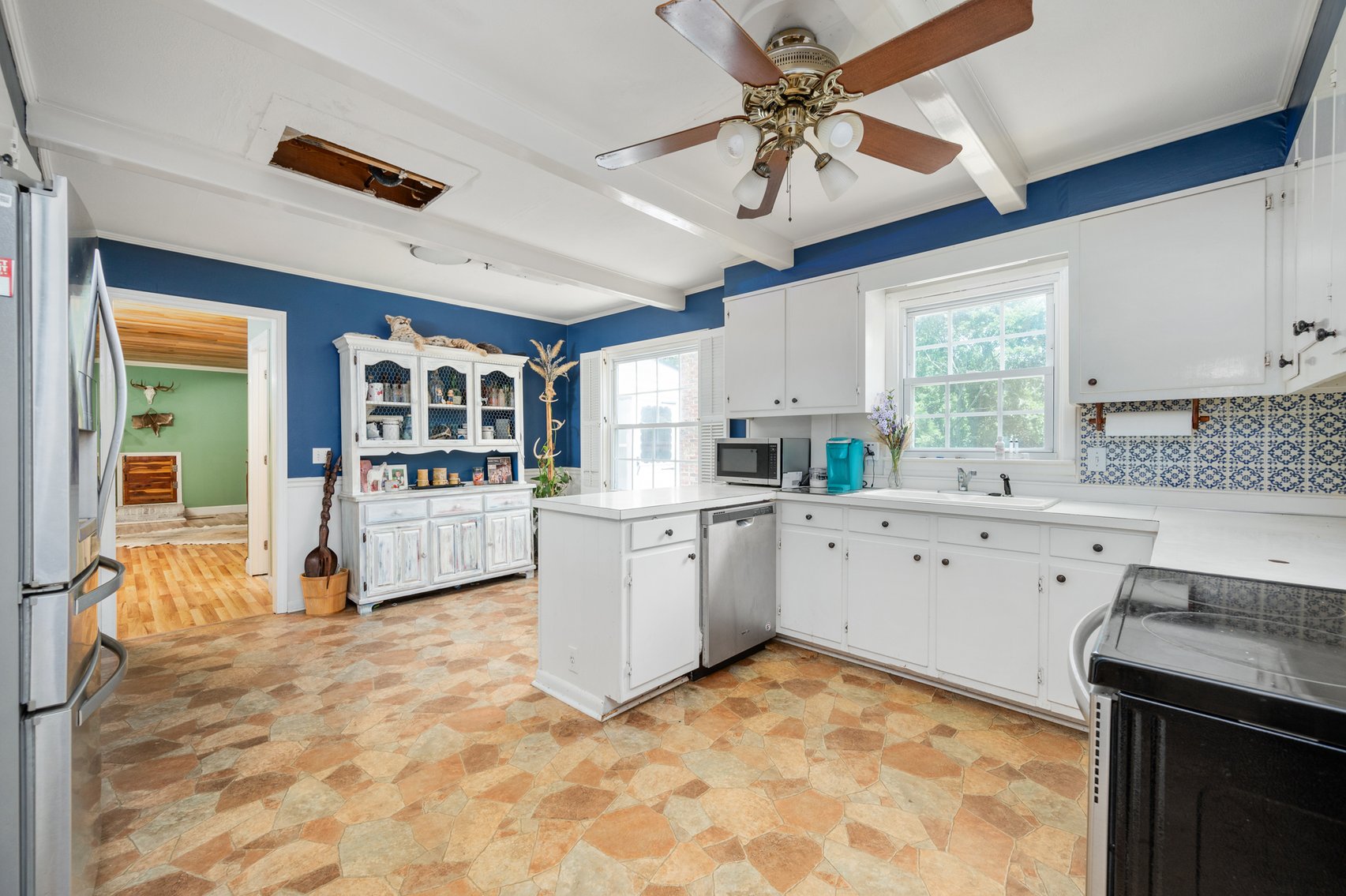 Image for 328 Knox Ridge, Woodbury