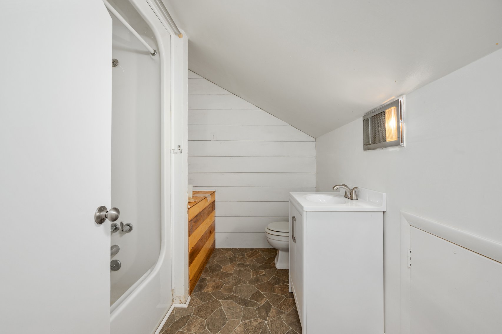 Image for 328 Knox Ridge, Woodbury