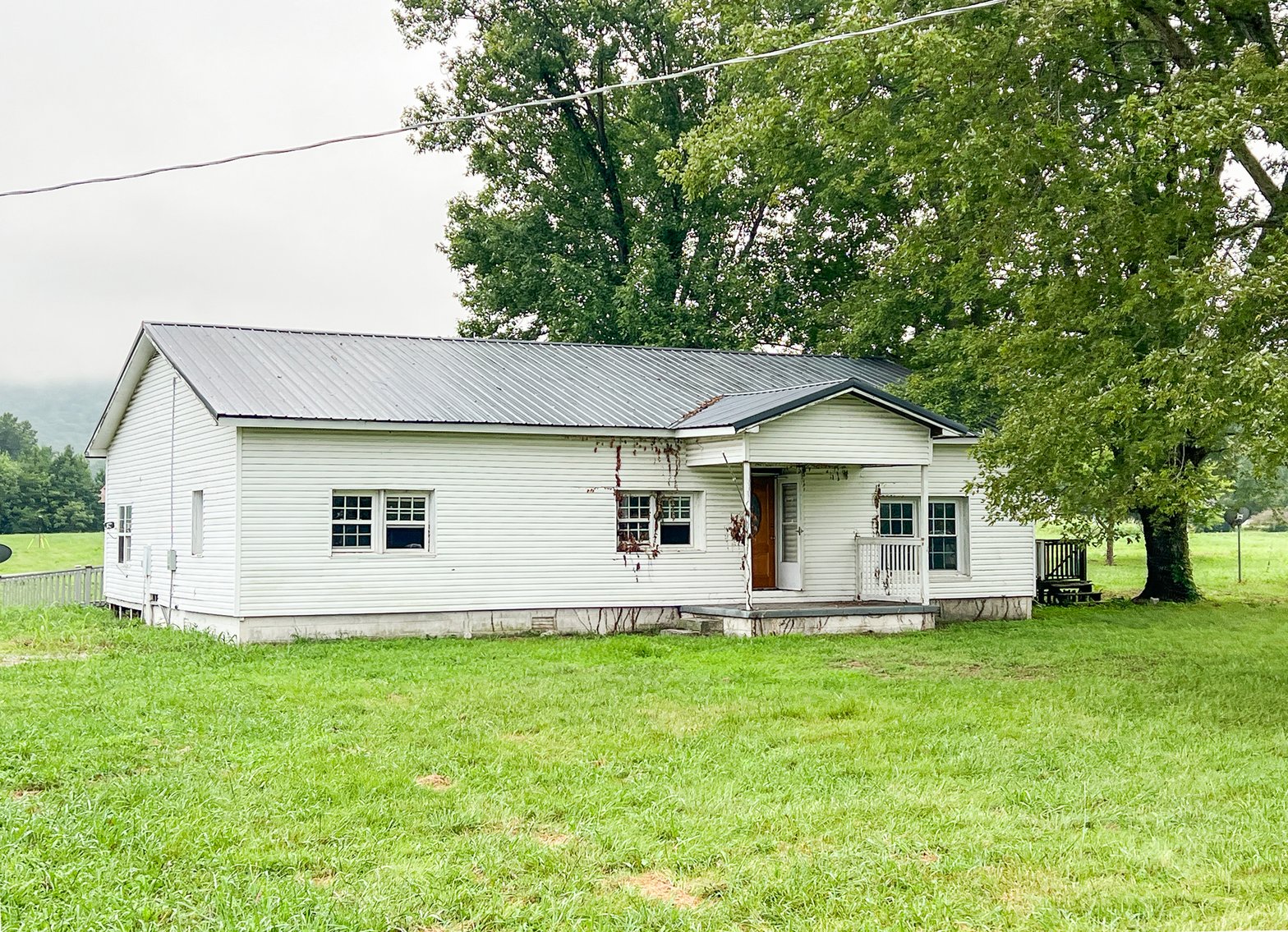 Image for 836 & 812 Spur Road, Decherd