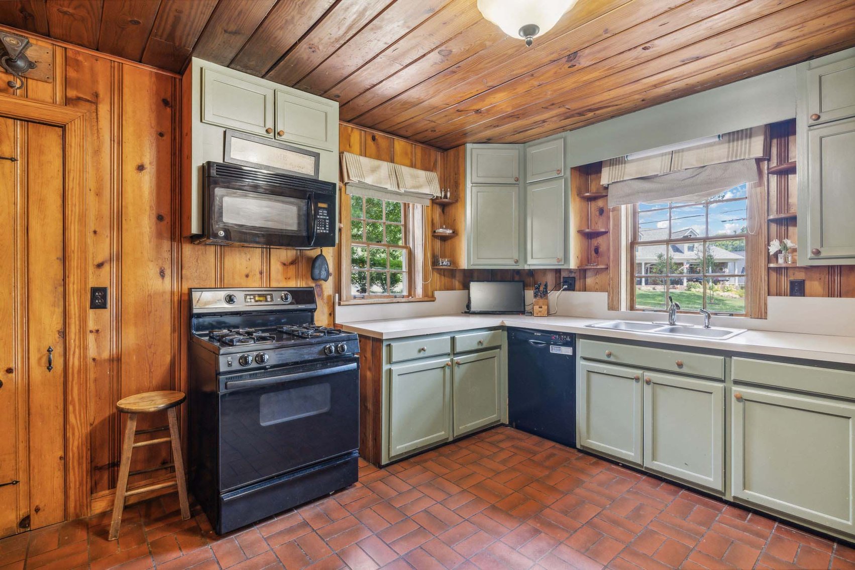 Image for 305 Stewart Street, Franklin