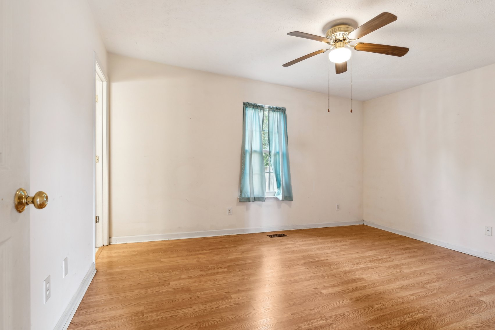 Image for 2017 Holbeach Drive, Murfreesboro