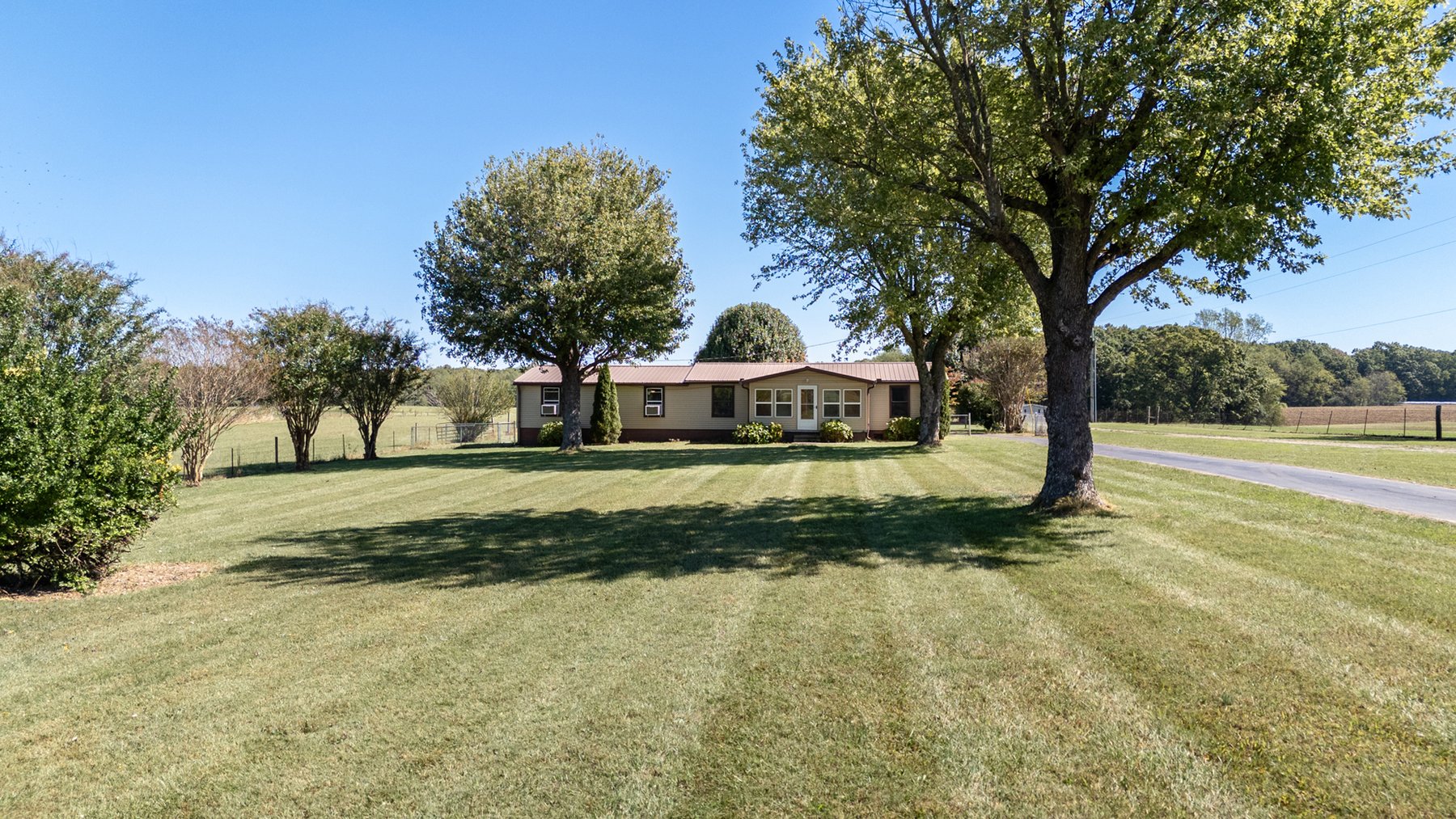 Image for 1201 MG England Road, Manchester