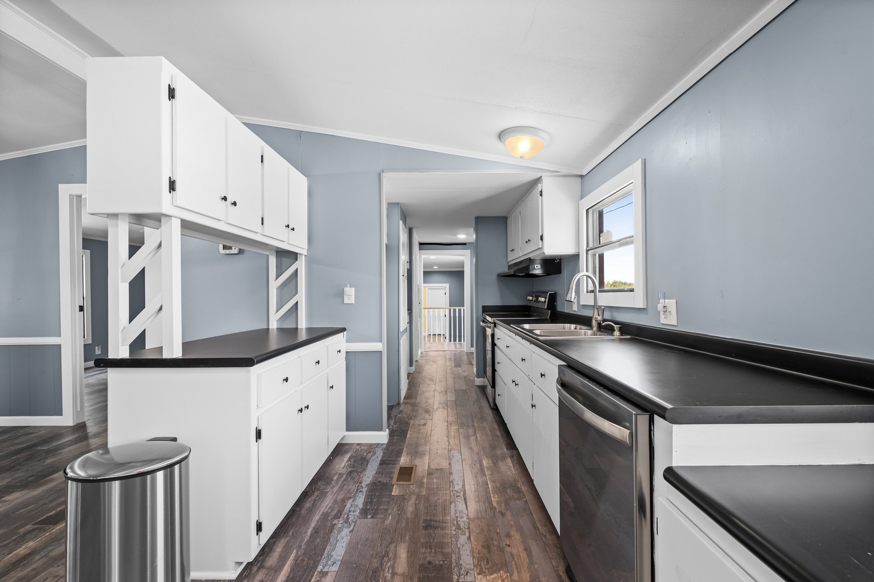 Image for 1201 MG England Road, Manchester